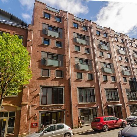 Central Belfast Apartments Winter Gardens II Exterior photo