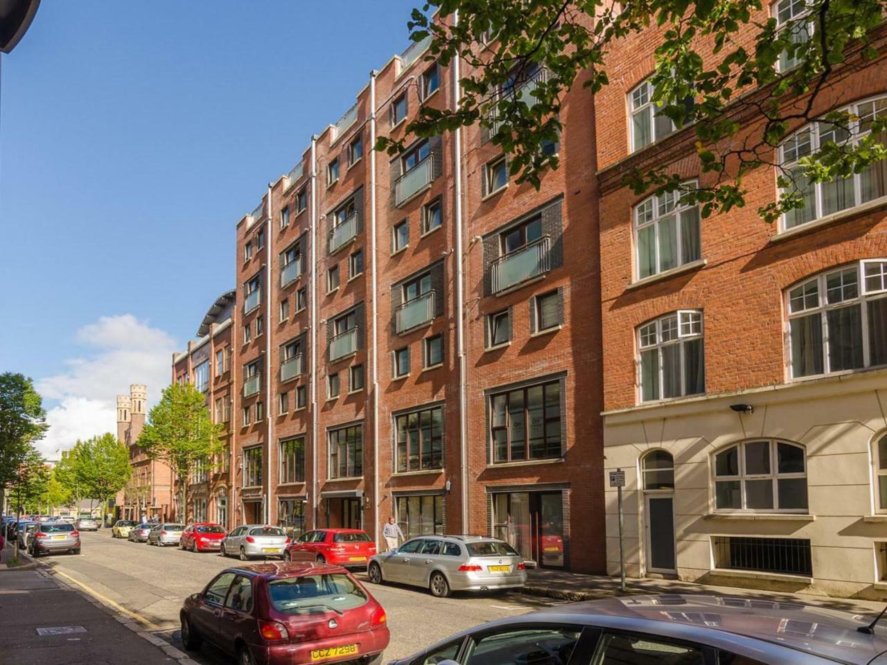 Central Belfast Apartments Winter Gardens II Exterior photo